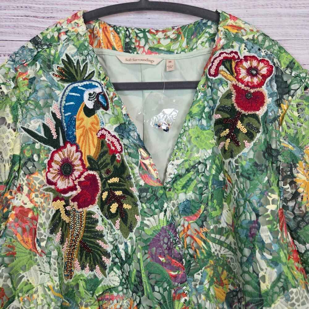 Green Multicolor Embroidered Cropped Jacket - Picture 8 of 15